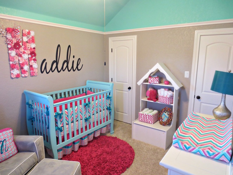 Come?ando com quarto de beb? menina A combina??o azul e rosa fica Decoracao Quarto De Bebe Azul E Rosa ~ Come?ando com quarto de beb? menina A combina??o azul e rosa fica
