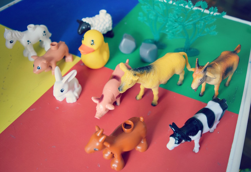 animais-da-fazenda-brinquedos