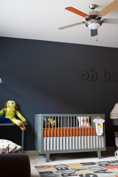 quarto de bebê simples parede