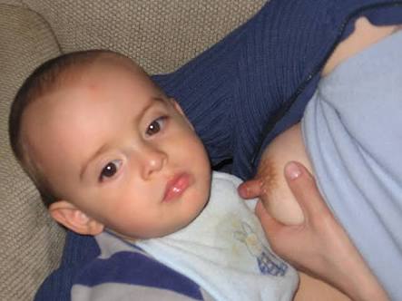 Imagem: breastfeedindmamas