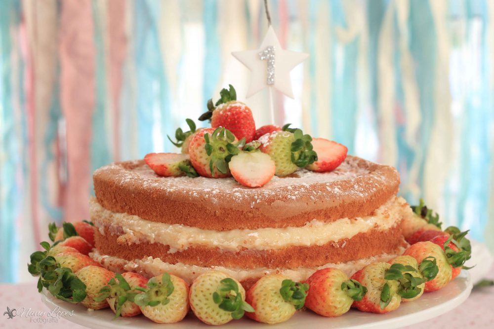festa-infantil-tema-jardim-naked-cake