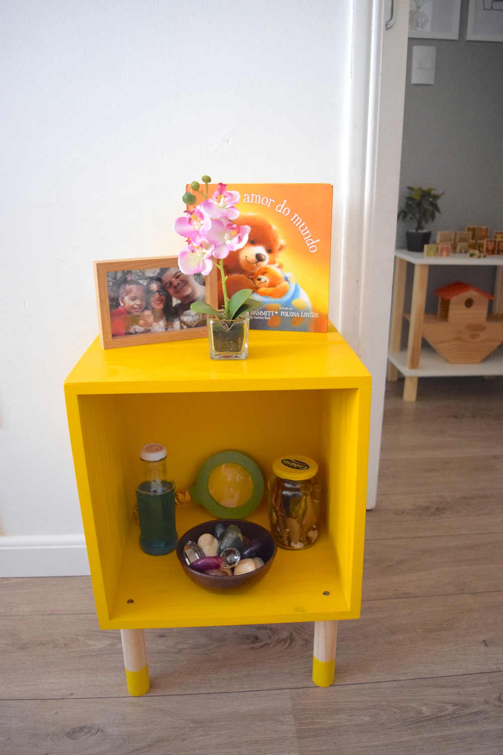 cantinho-da-paz-mesa-da-paz-montessori