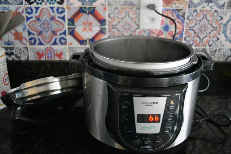 panela-de-pressao-eletrica