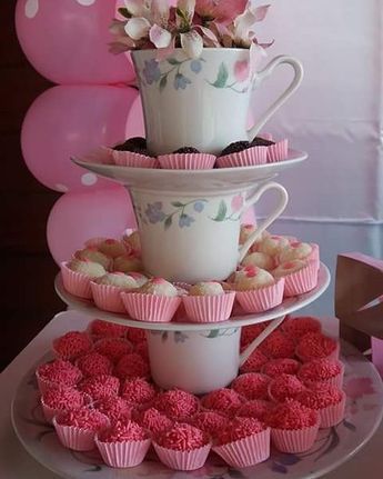 decoracao-cha-de-bebe-faca-voce-mesmo-suporte-docinhos