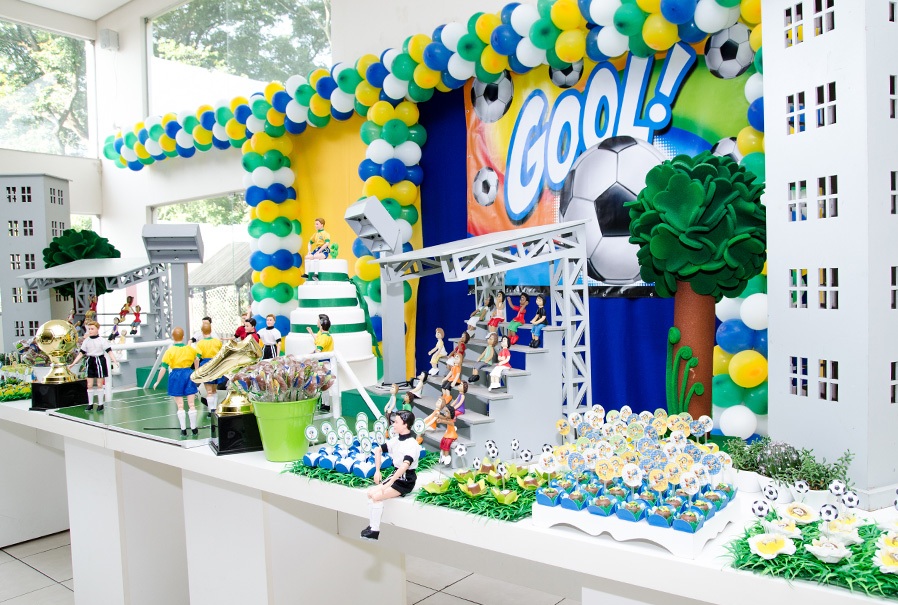 Decoração de festa infantil tema copa do mundo