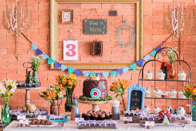 decoração de festa princesa Merida