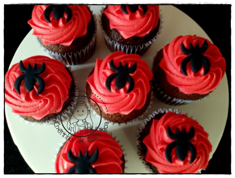 ideias de cupcakes para festa infantil homem aranha