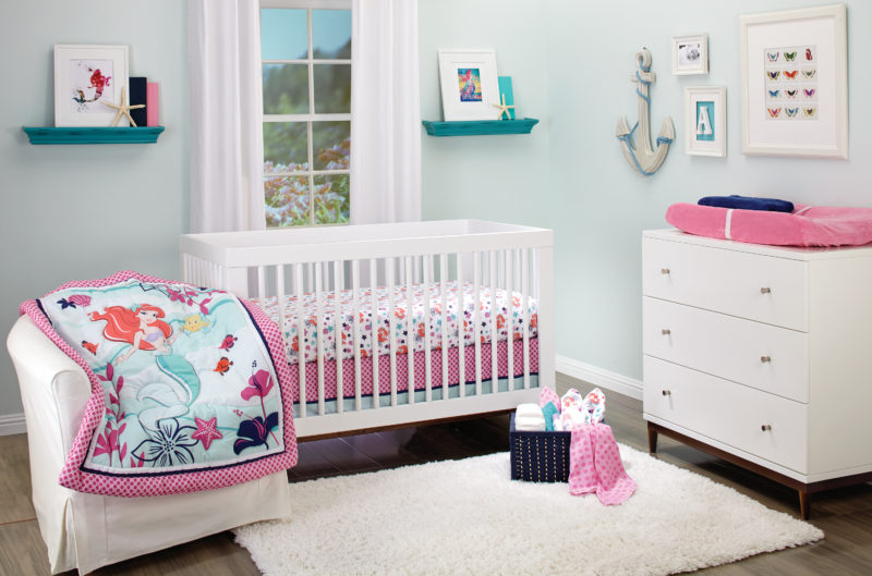 quarto de bebê de menina