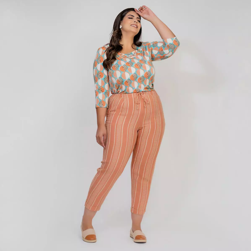 O atributo alt desta imagem está vazio. O nome do arquivo é look-com-salto-baixo.png