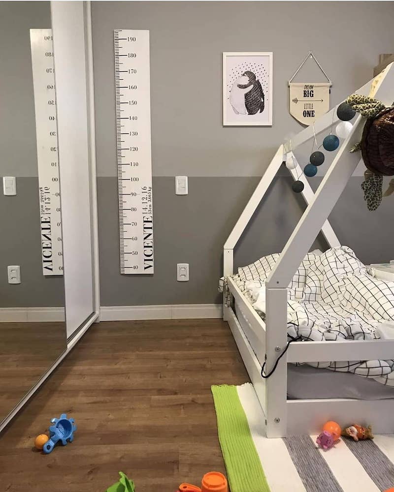 régua de crescimento quarto infantil