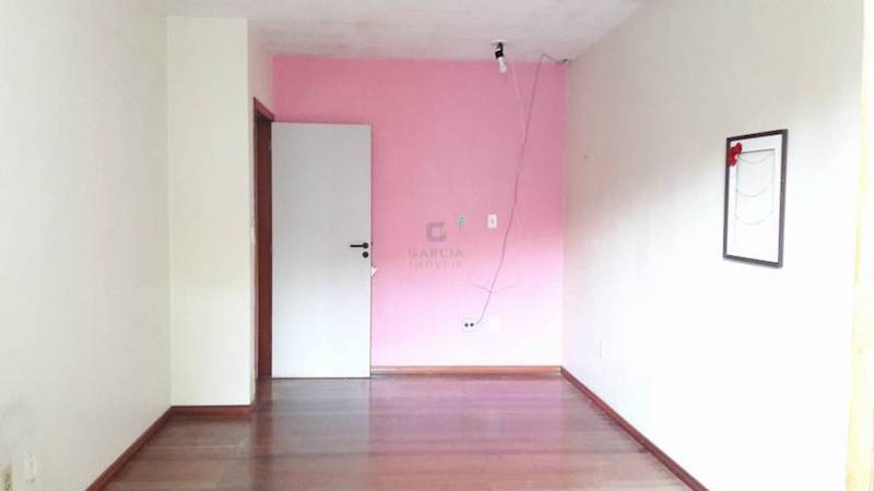 antes e depois quarto meninas
